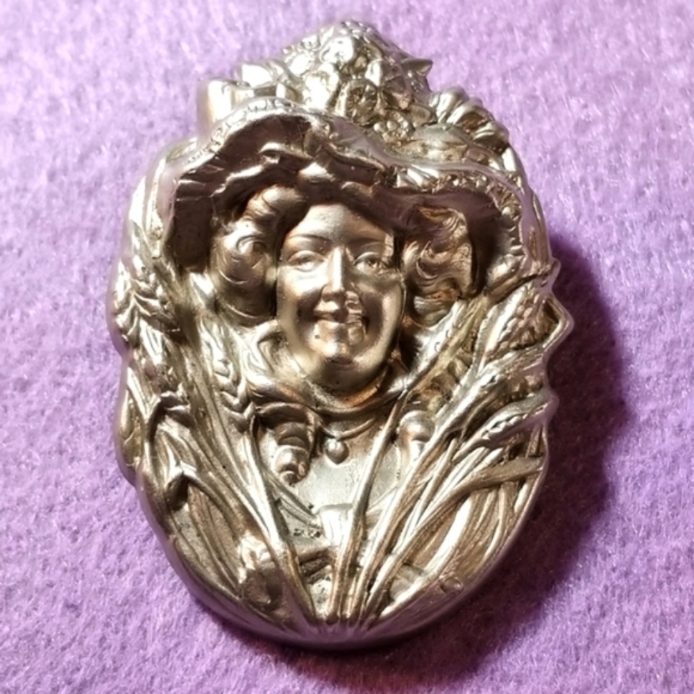 Vintage brooch Art Nouveau woman brooch pin silver tone Gibson girl pin